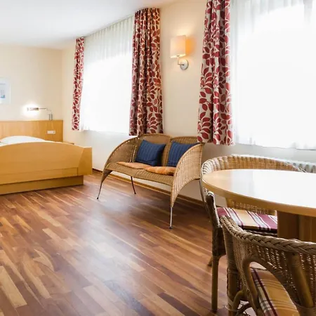 Bike- Und Freiburg Szálloda 3*