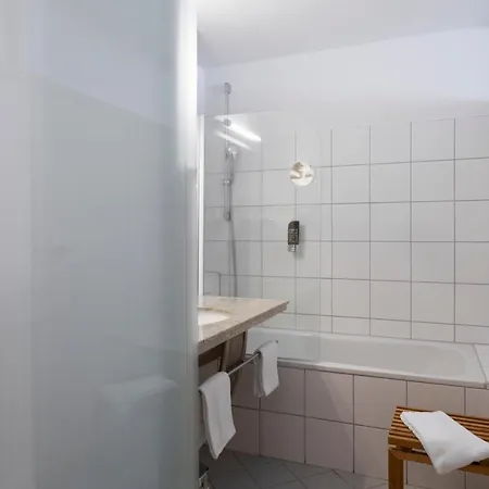 Bike- Und Freiburg 3* ميرتْسهاوزن